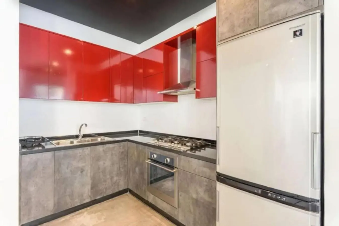 The Club 1Br In Gemmayze Al Mudawwar