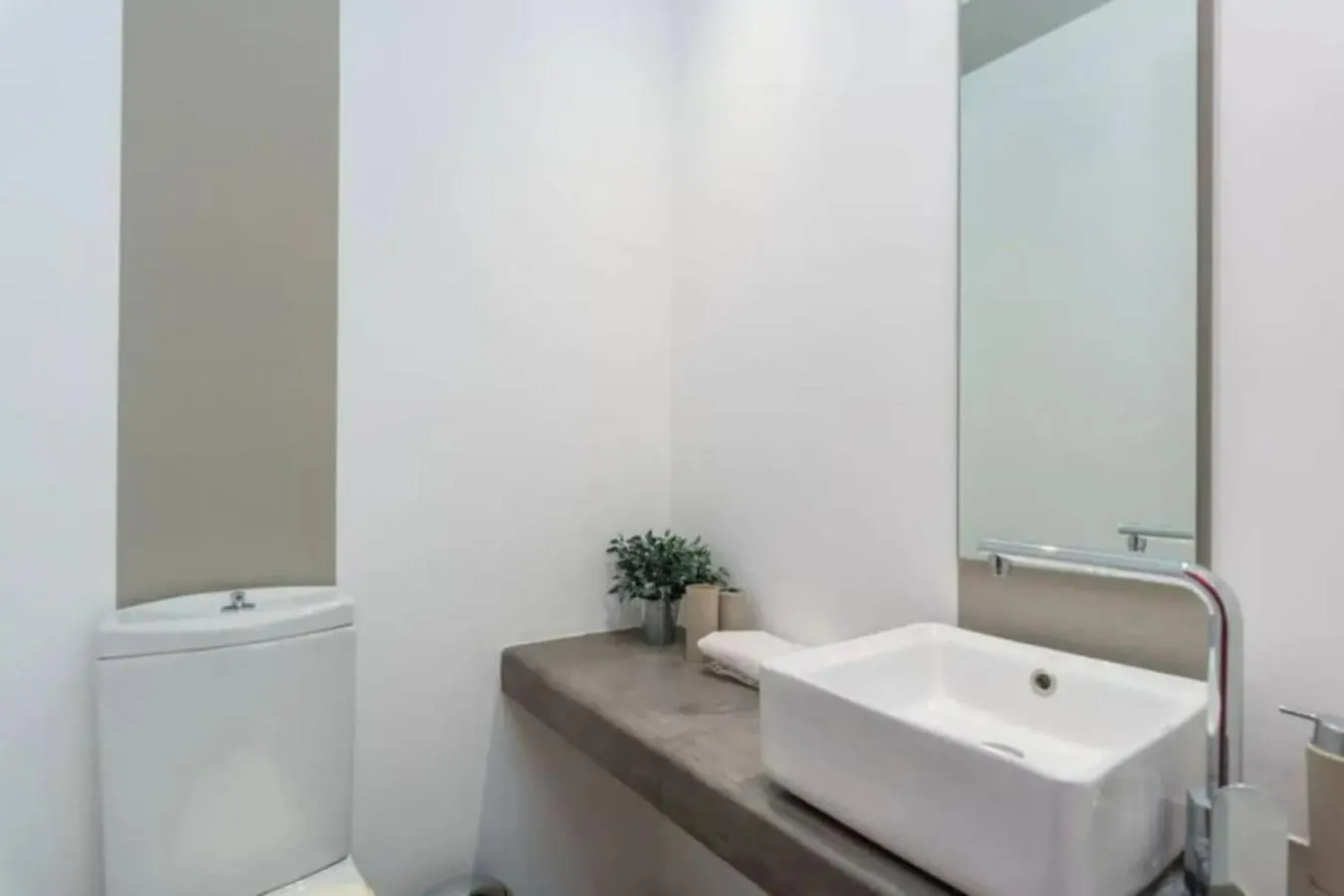 The Club 1Br In Gemmayze Al Mudawwar 0*,  Lebanon